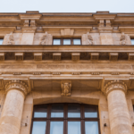 Art Gallery Façades in Captivating Visitors